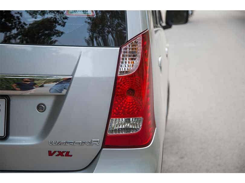 سوزوکی ویگن آر Exterior Rear Ligt